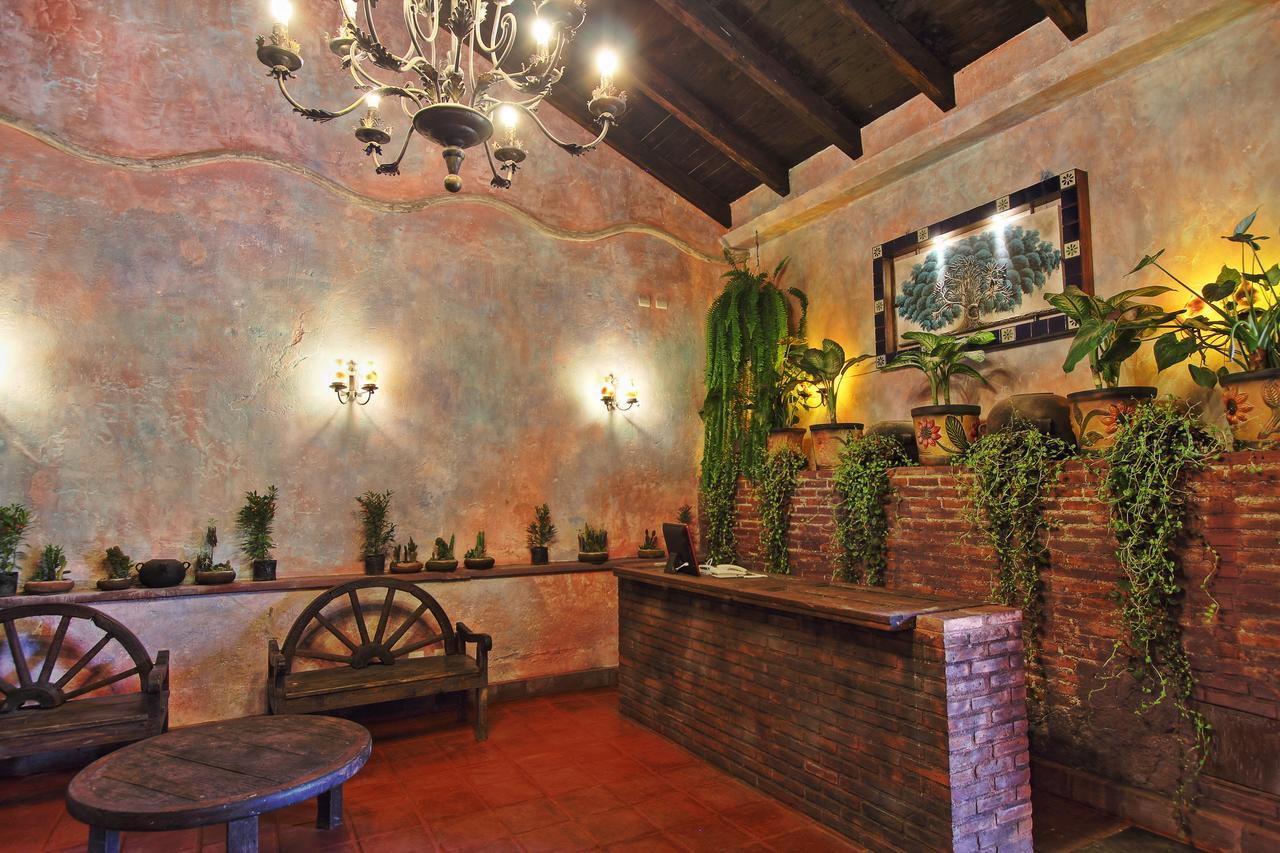 Hotel Eterna Primavera Antigua Buitenkant foto