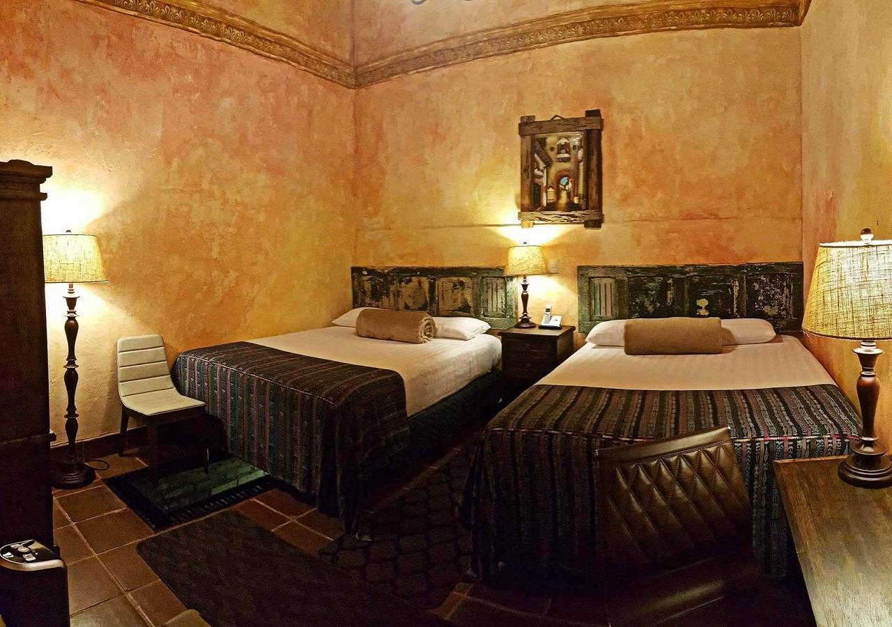Hotel Eterna Primavera Antigua Buitenkant foto